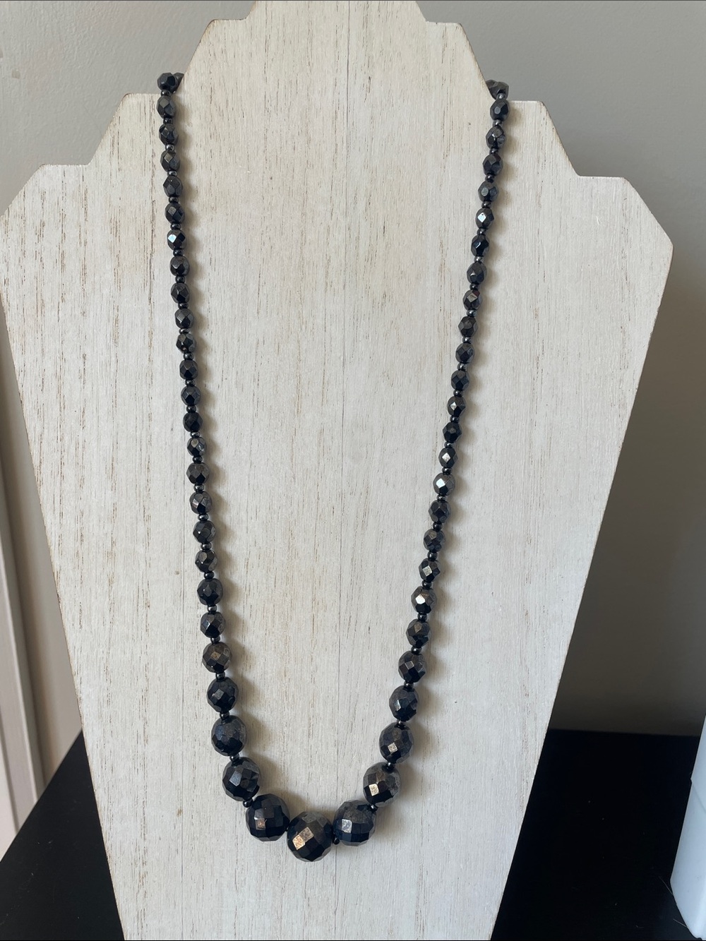 Vintage Graduated Faceted French Jet Necklace with Silver sheen